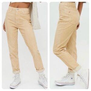 NWT BDG Urban Outfitters Corduroy High Rise Mom Pants Jeans Size 31 Brand New